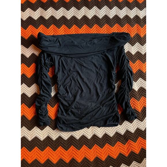 NWT Favorite Daughter The Night Out Ruched off the Shoulder Top sz L - Picture 3 of 9